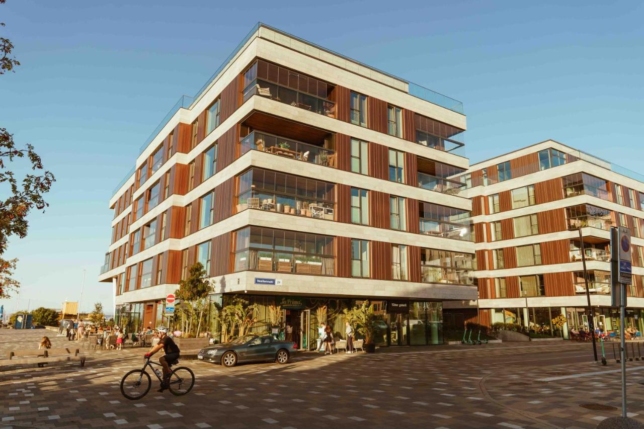 Luxury Living with Breathtaking Panoramic Views - B&B Tallin