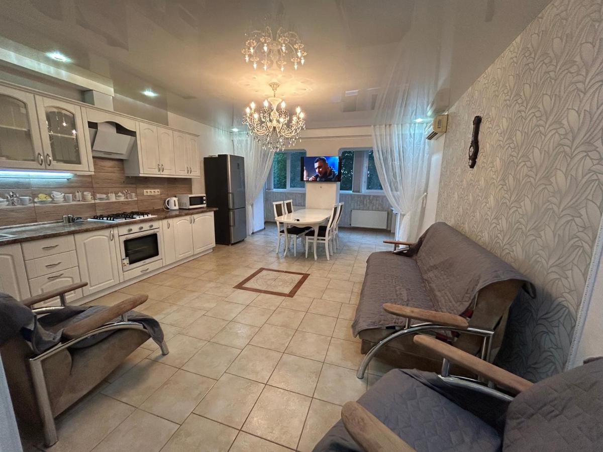 Двохкімнатна квартира біля моря - Ferienwohnung Tschornomorsk