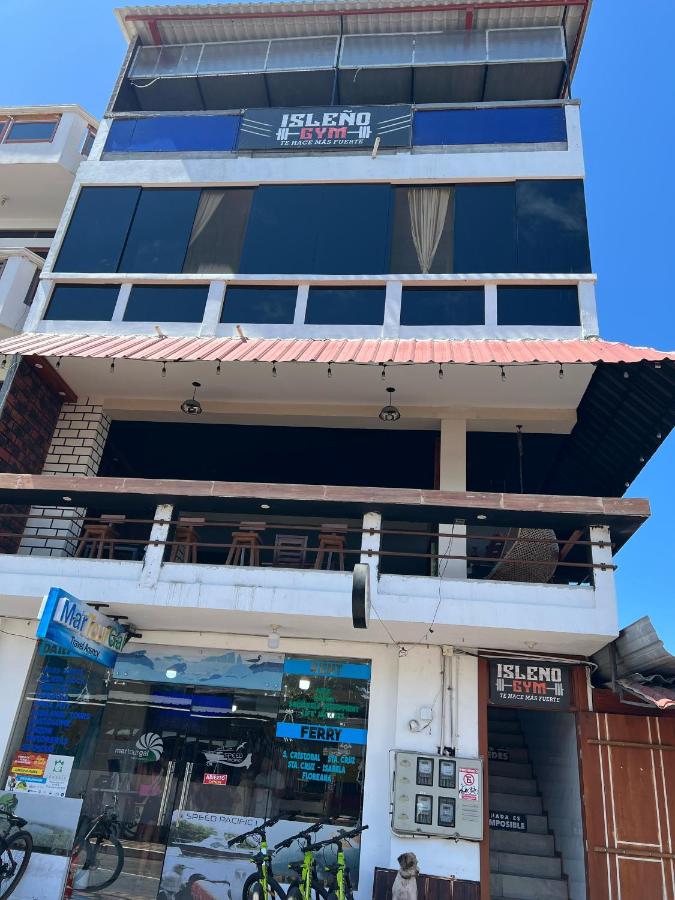 Marina Stella Suites - Bed and Breakfast Puerto Baquerizo Moreno