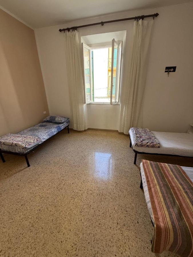 Chambre Quadruple avec Salle de Bains Commune