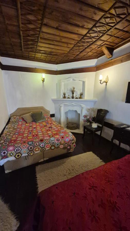 Classic Quadruple Room