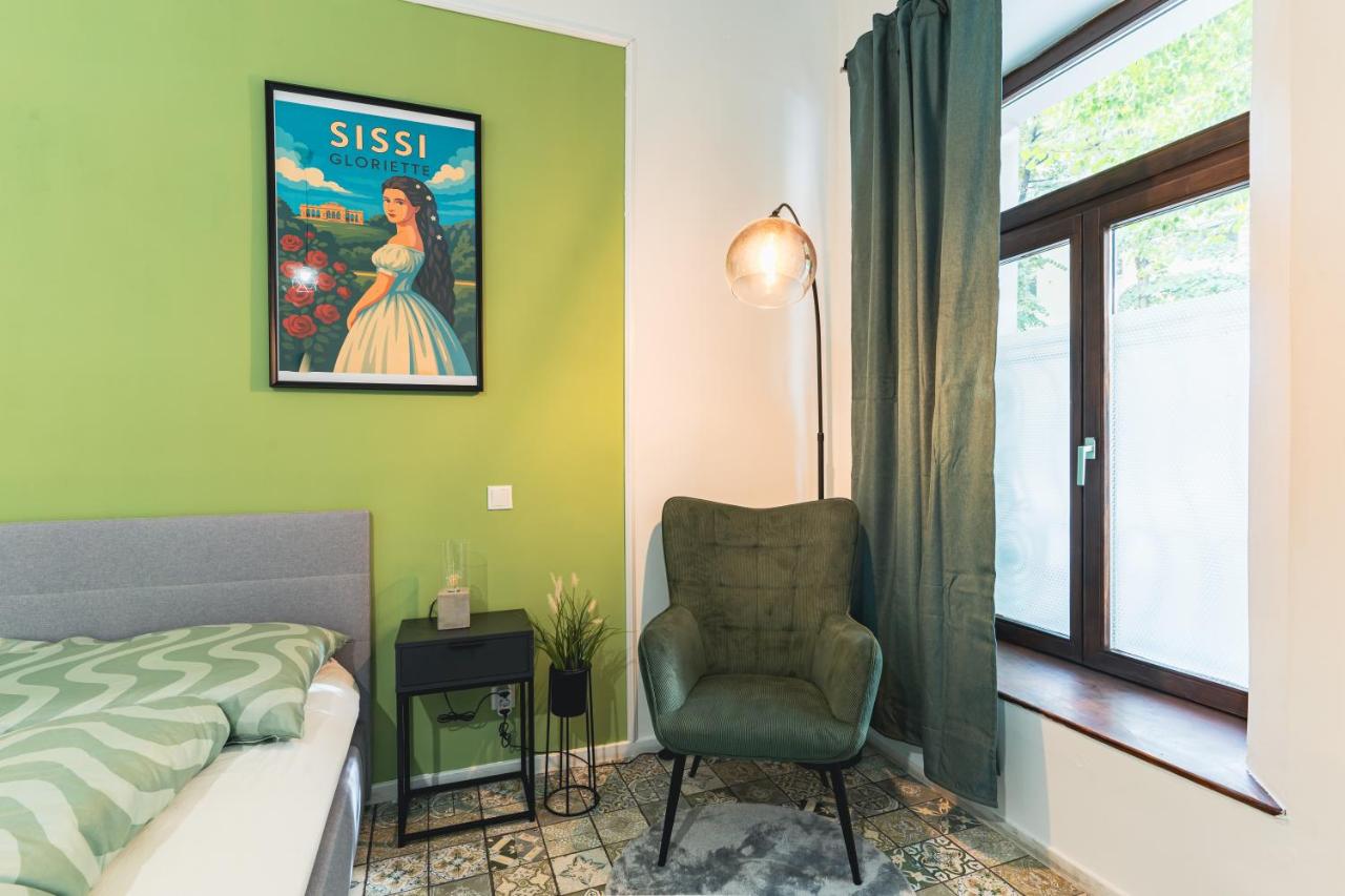 Stay at Schönbrunn #1 - B&B Vienna