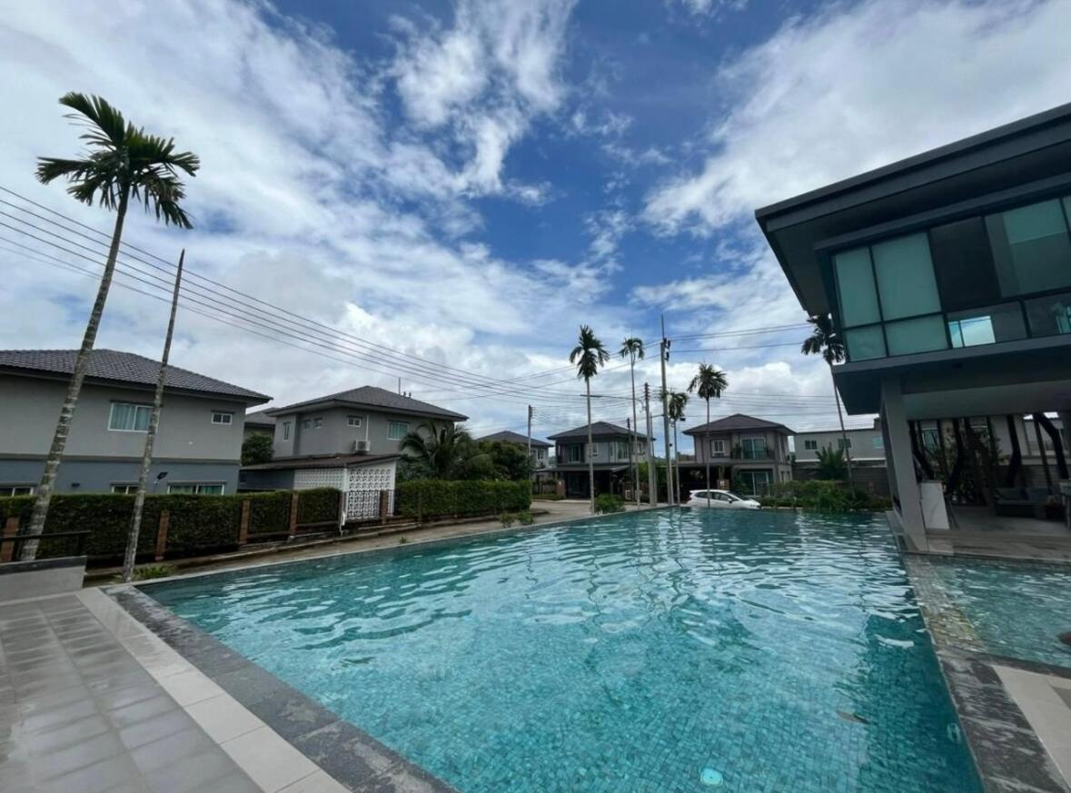 The Golden Palm Residence - Kathu - 10 min to Patong Beach - B&B Ban Thung Thong