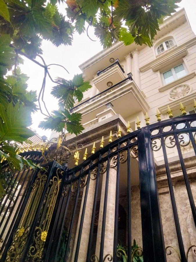 Lưu trú Vạn Lợi - B&B Ho Chi Minh