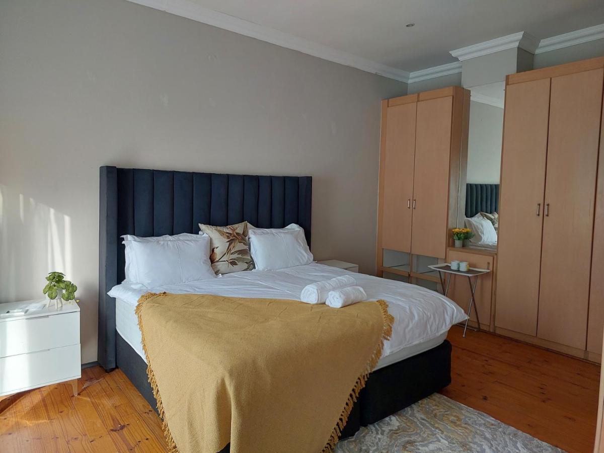 King Room with Pool View