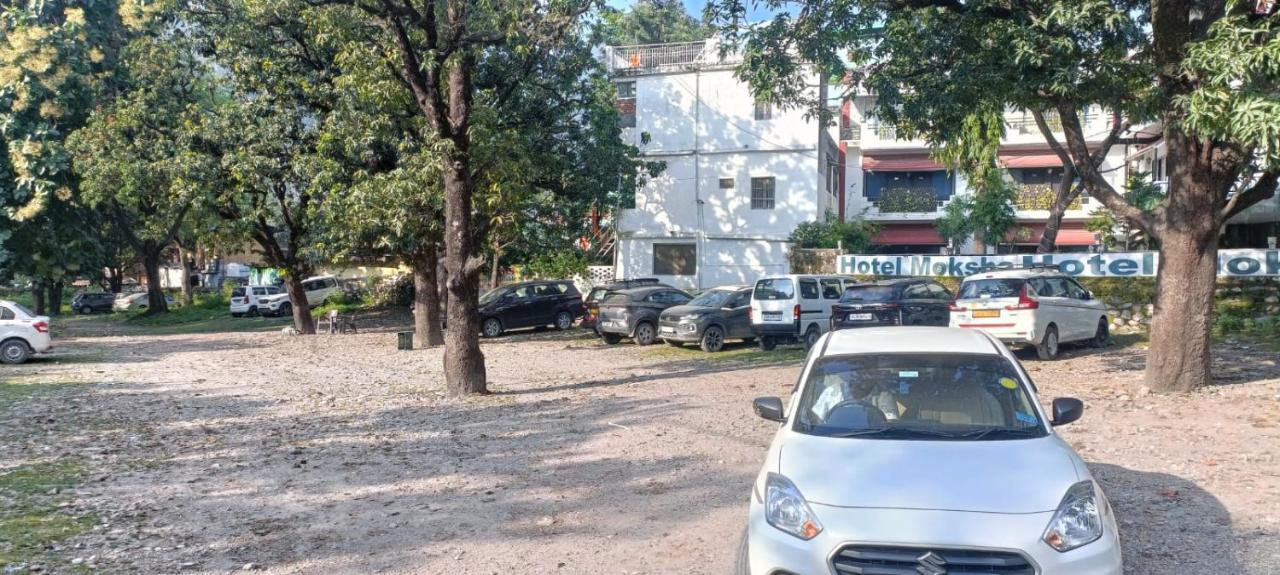 Ganpati Guest House Near Ram Jhula - Ferienwohnung Rishīkesh