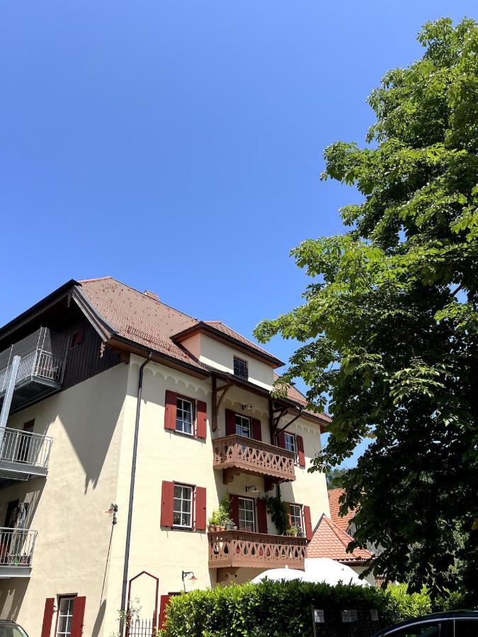 Apartment Siggi 81 sqm Balcony and Mountain View - Ferienwohnung Siegsdorf