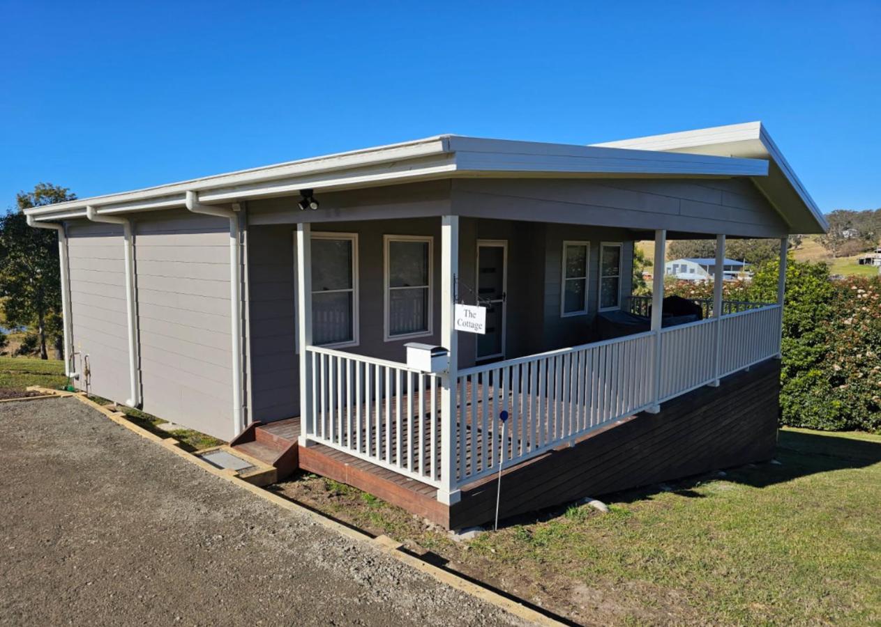 The Cottage - Bed and Breakfast Moruya