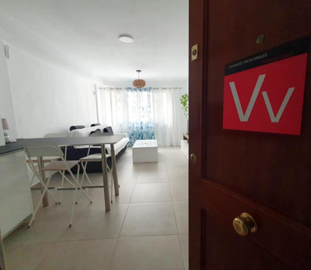 Alquilaencanarias Medano Lago Azul - B&B El Médano