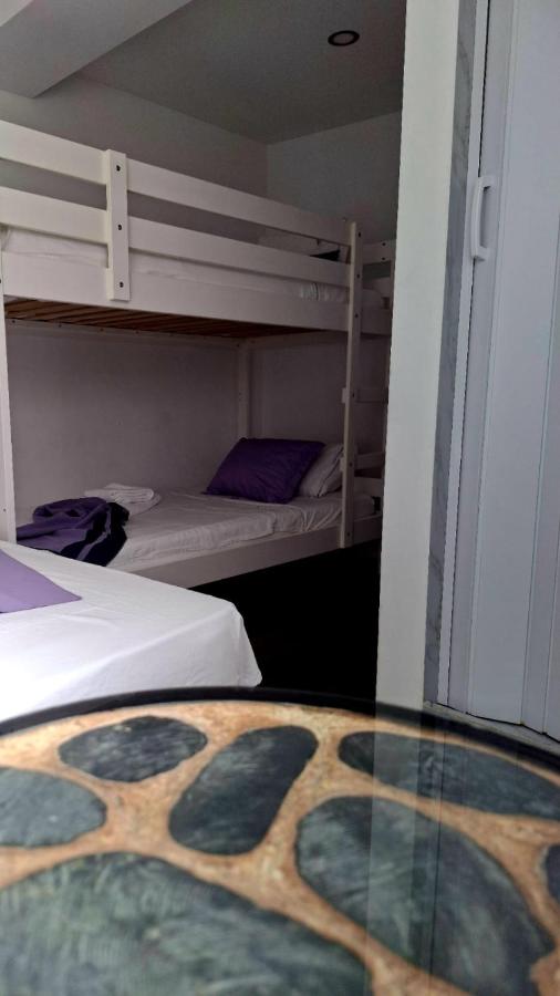 Zweibettzimmer mit eigenem Bad