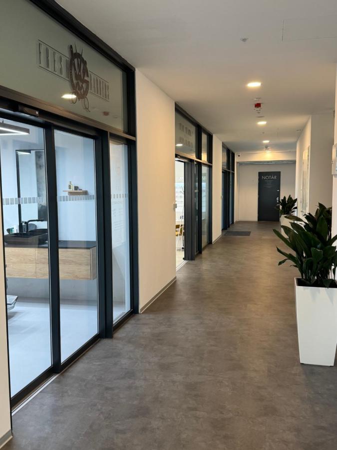 Fresh Apartment & Parking - B&B Trnávka