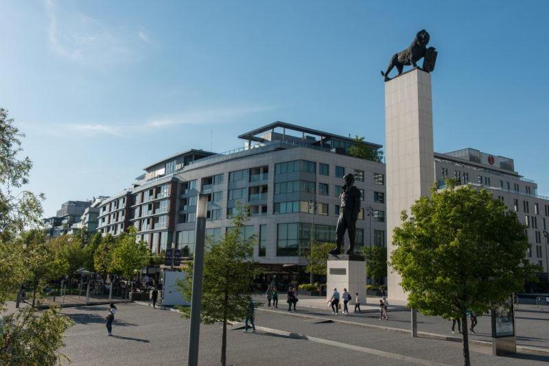 Danube Luxury Apartment Eurovea 24h Self Check-In - Chambres d’hôtes Petržalka