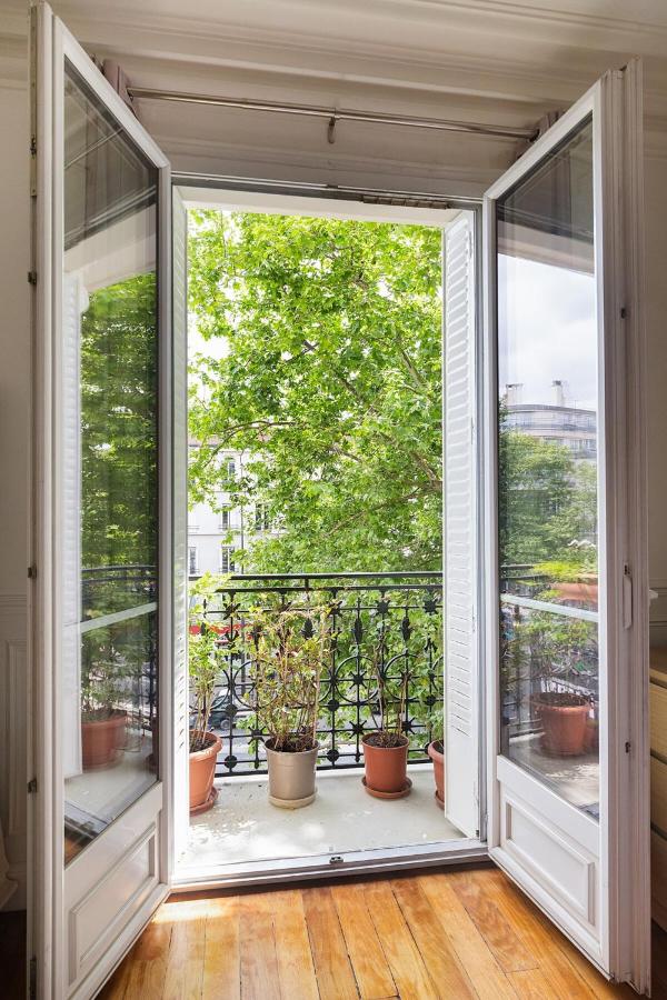 Parisian Apartment for 3 People - Paris Parc des Princes WiFi & Metro - B&B Boulogne-Billancourt