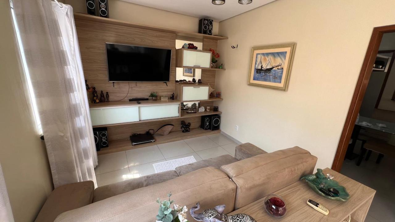 Casa com piscina e churrasqueira conforto e lazer garantido - Chambres d’hôtes Manaus