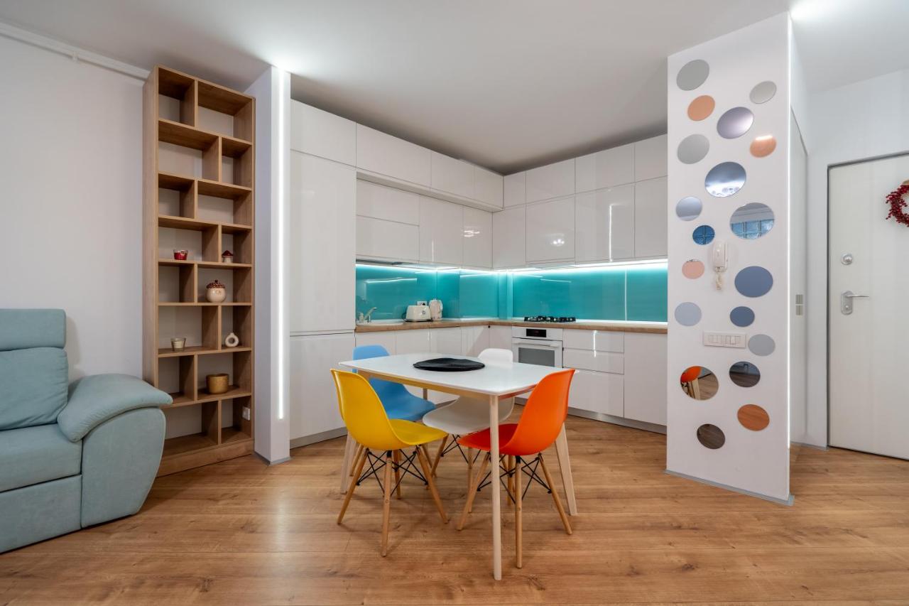 City Two I Roa I 2BR w/ parking near Pipera Mall - Ferienwohnung Voluntari