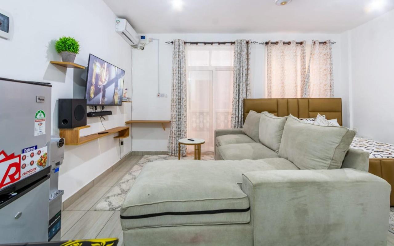 Terry's Haven with AC - B&B Mombasa