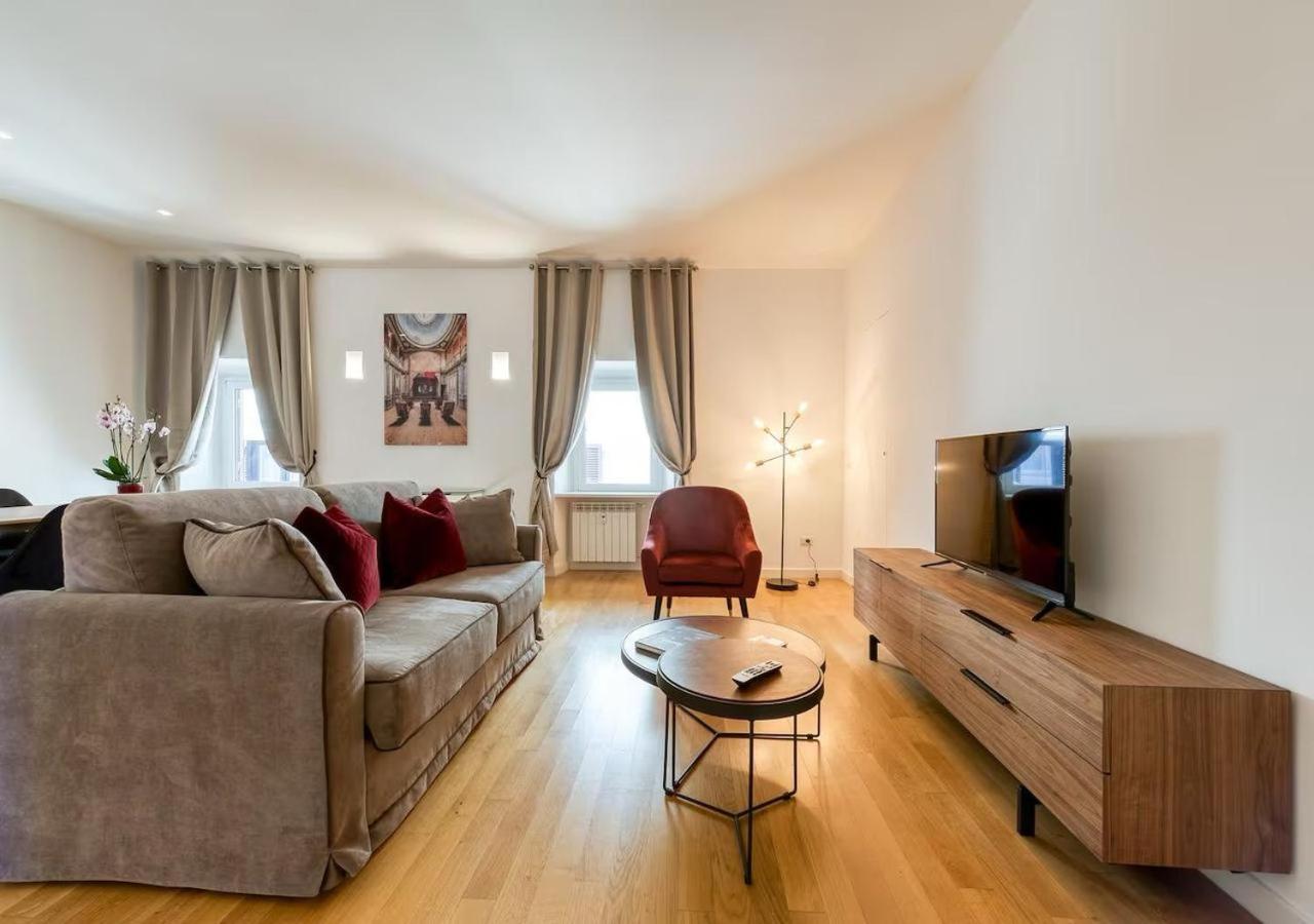Vittoriano Pantheon apartment - B&B Rome