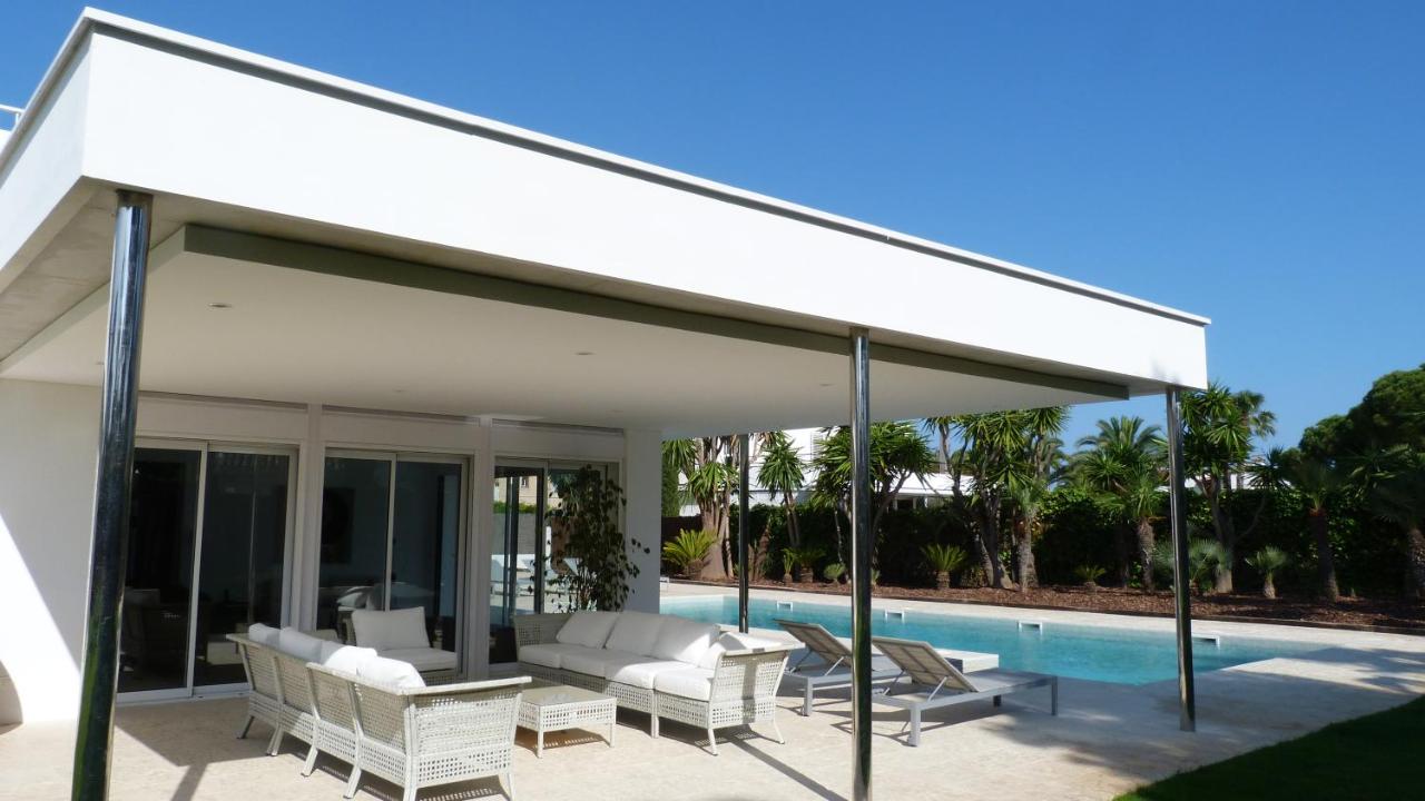 Luxury Beach House - B&B Sitges