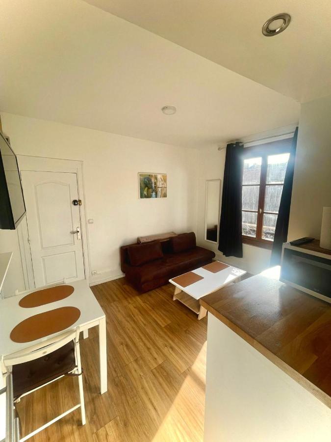 Studio D Charmant cocon moderne proche centre - Chambres d’hôtes Troyes