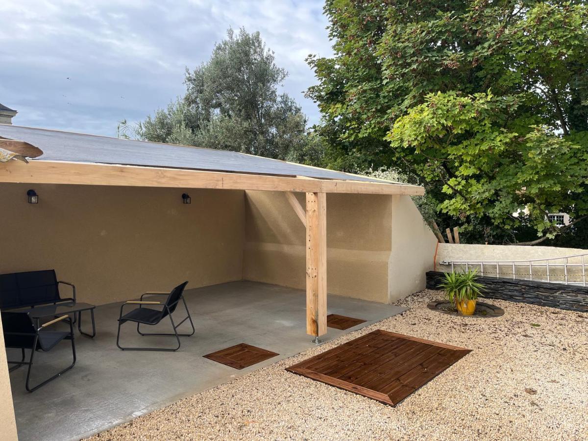 LE ROUJOU Charmante maison tout confort au calme - Chambres d’hôtes Le Puy-Notre-Dame