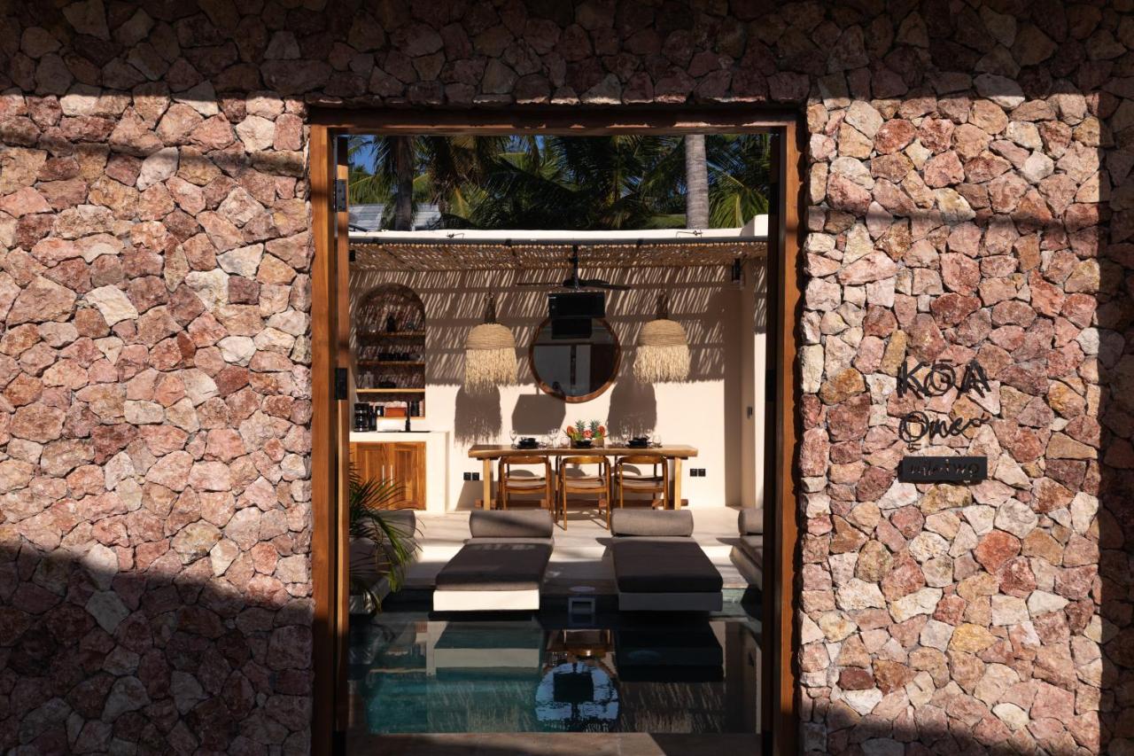 KOA One - Luxury 4BR Villa with Private Pool and Outdoor Cinema on Gili Trawangan - B&B Gili Trawangan