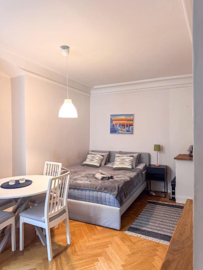 Cozy 25 Sqm Apartment in Stockholm's Old Town - B&B Stockholm