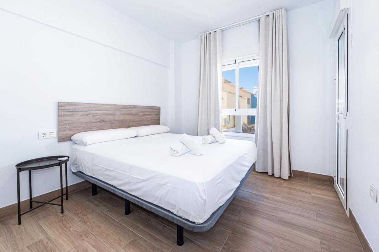 Appartamento con 2 Camere da Letto e Balcone
