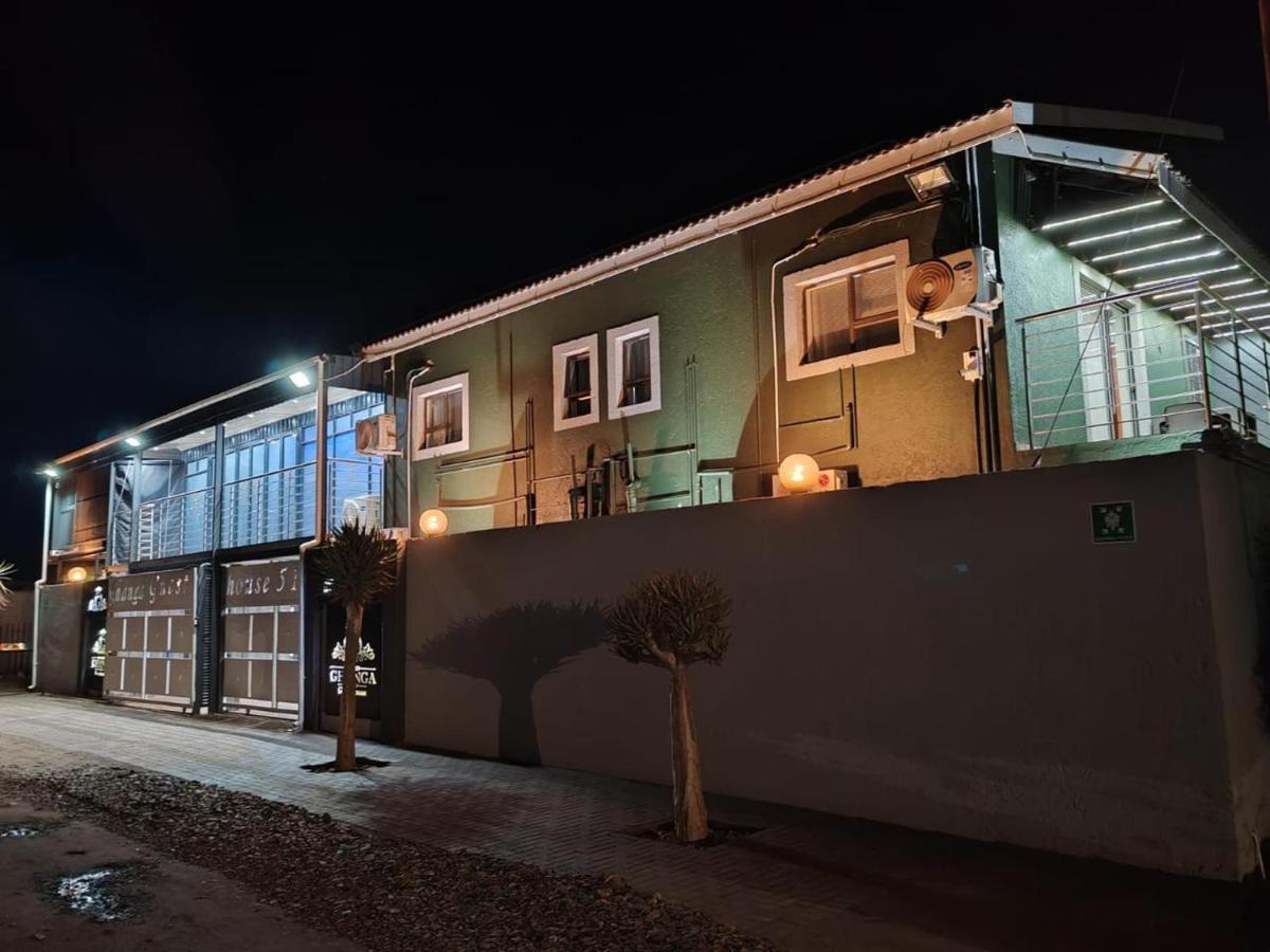 Ghanga Guesthouse - B&B Postmasburg