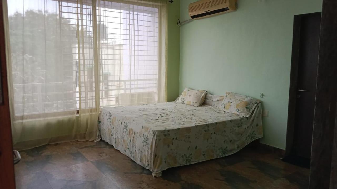 3-BHK Villa with Swimming Pool - B&B Karjat