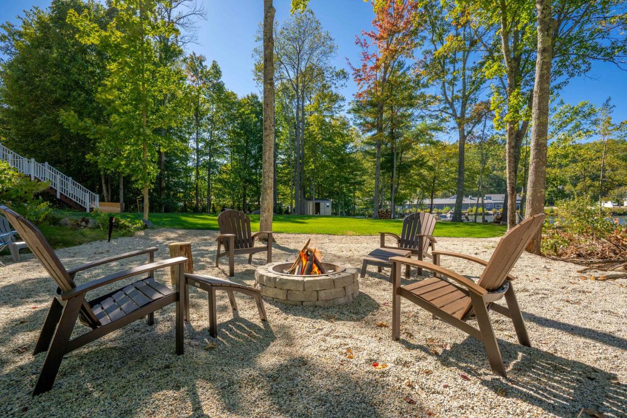 Lakefront Home with Private Beach Access & Hot Tub - Ferienwohnung Milton