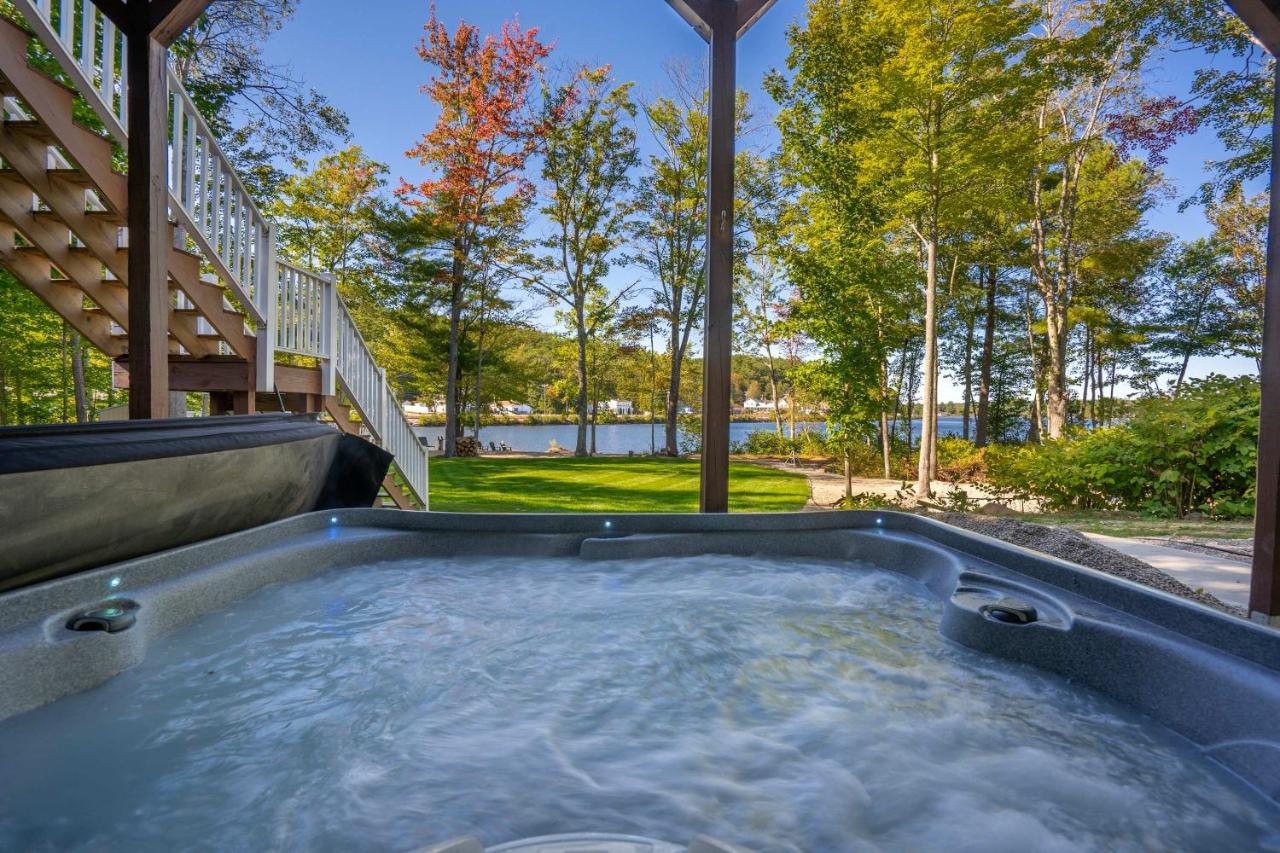 Lakefront Home with Private Beach Access & Hot Tub - Ferienwohnung Milton
