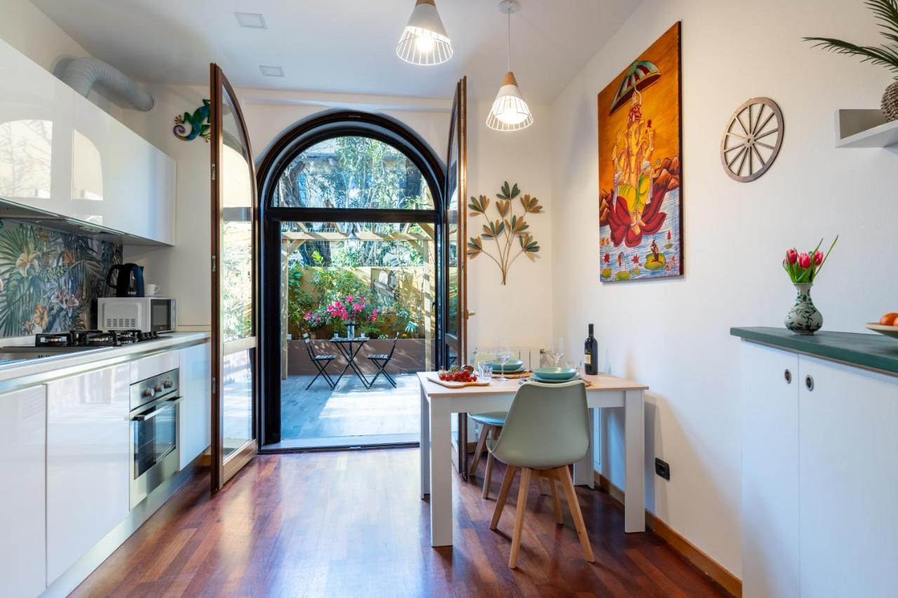 Charming Flat with Private Garden - Ferienwohnung Mailand