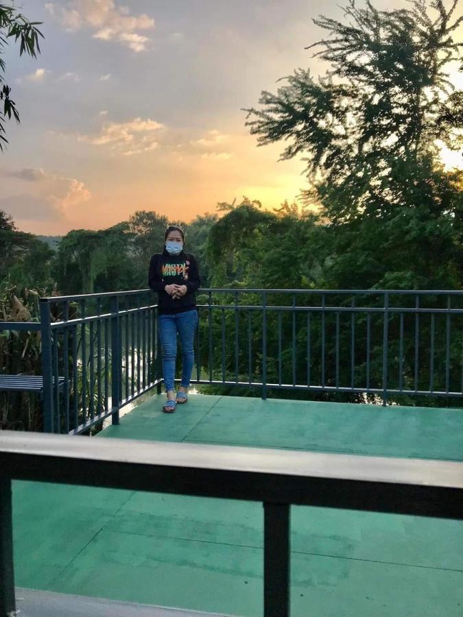 โฮมสเตย์ติดแม่น้ำปิง - B&B Sam Ngao