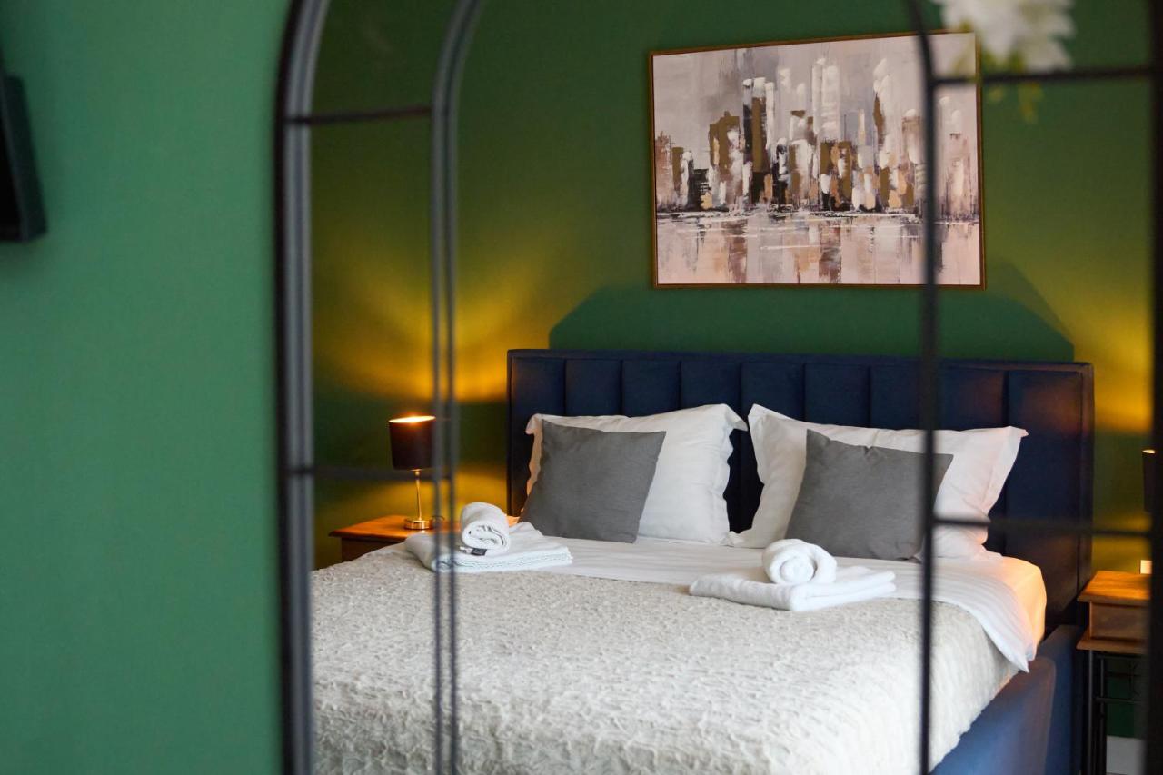 Nest & Rest Apartment - Wi-Fi & Free Parking - Chambres d'hôtes Braşov