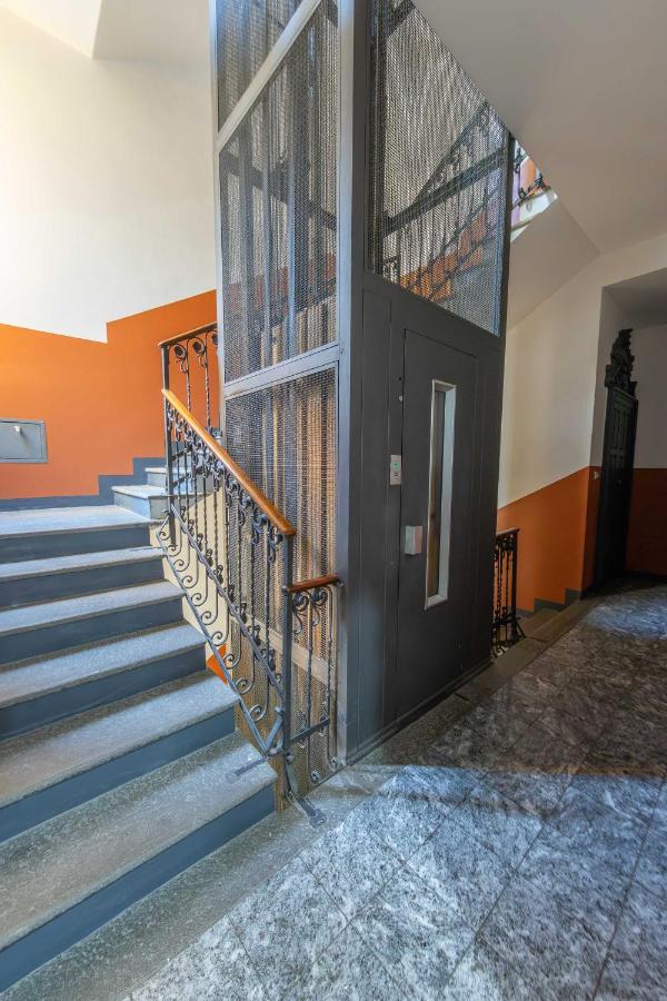 Dalia Apartment - B&B Milano