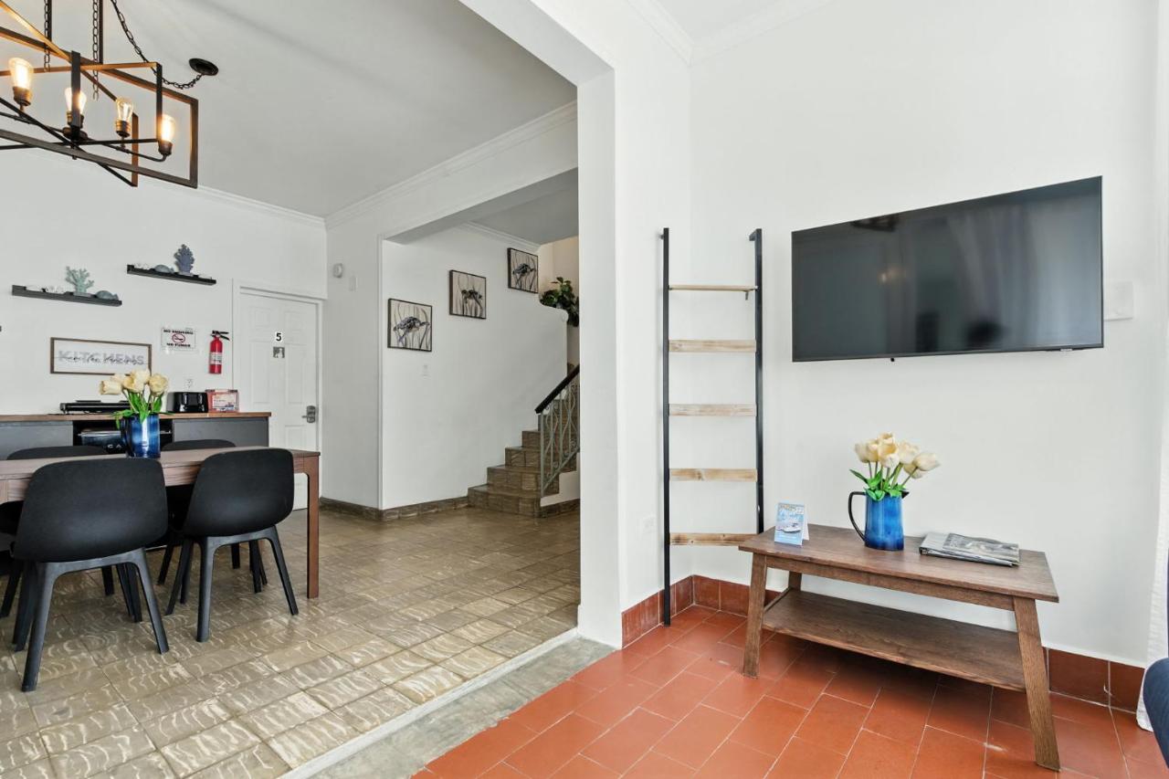 Pr Rentals Walk To La Placita & Condado Beach - Bed and Breakfast San Juan