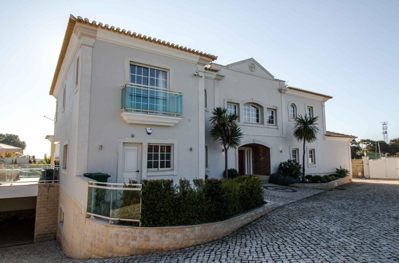 Luxury Villa with Private Pool, Gym & Leisure Room by Gale Beach LM25 - Ferienwohnung Guia