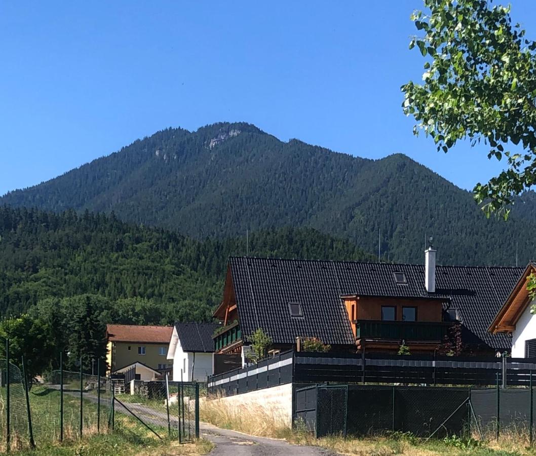 Zrub Kriváň Chalet with Mountain View - Bed and Breakfast Závažná Poruba