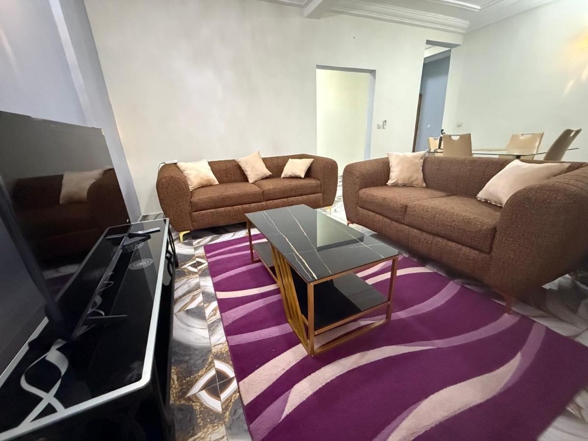 Appartamento Deluxe con 2 Camere da Letto e Balcone