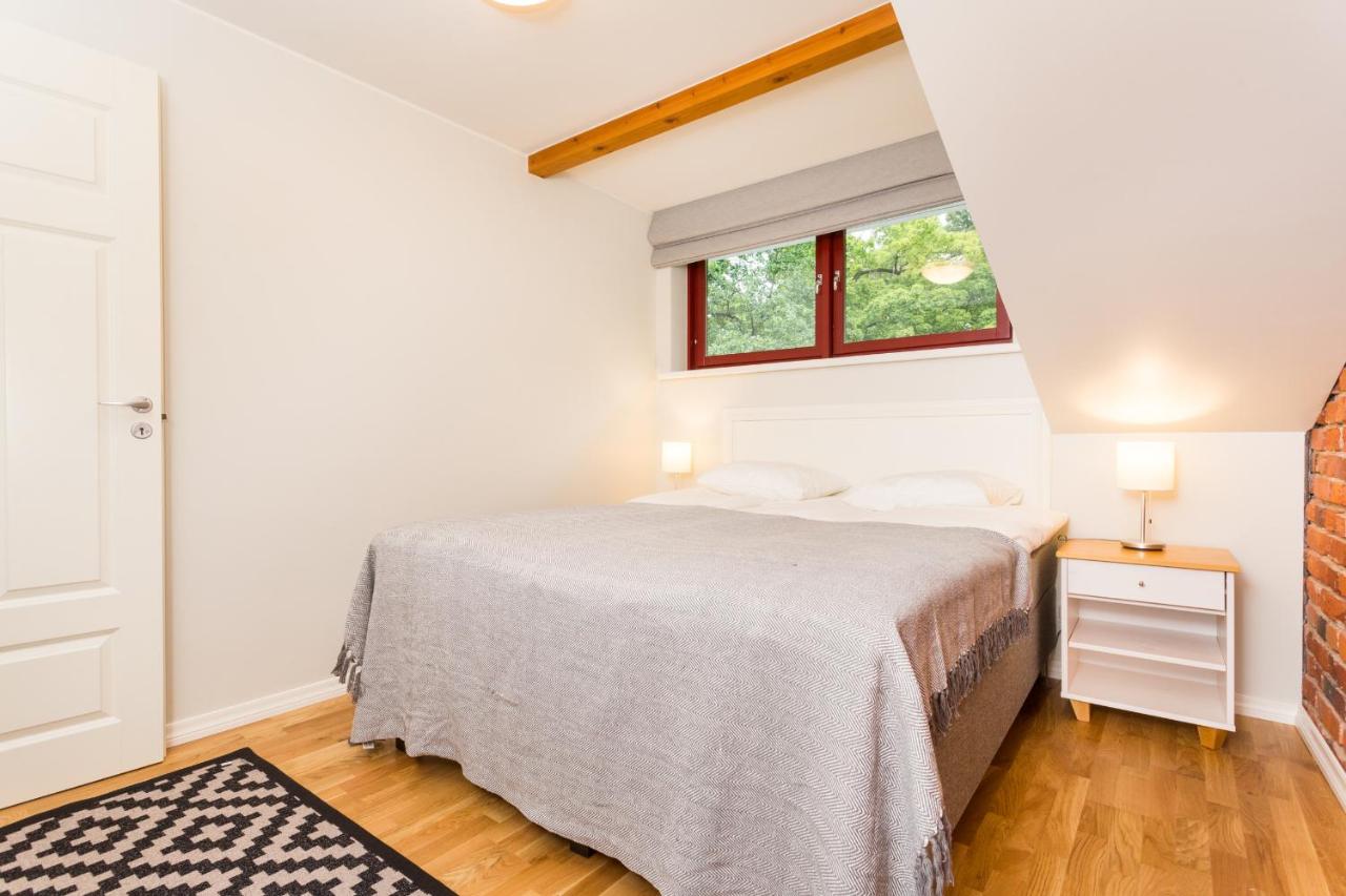 Apartment with Balcony and Fire Place