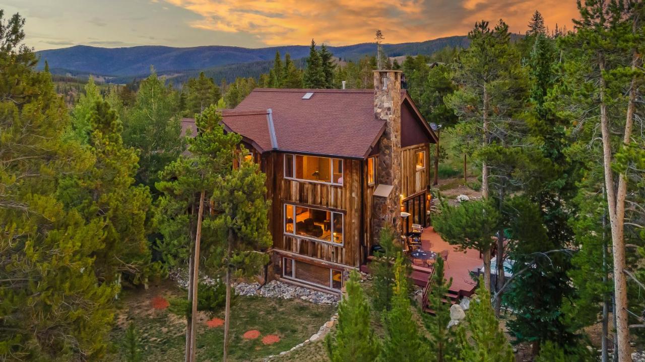 Alpenglow Peaks Lodge - B&B Breckenridge