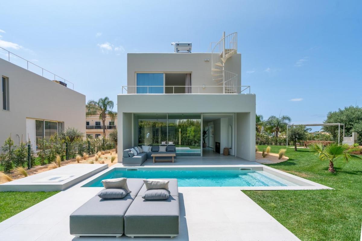 New Villa - Rooftop Jacuzzi & Sunset Views - B&B Santa Bárbara de Nexe