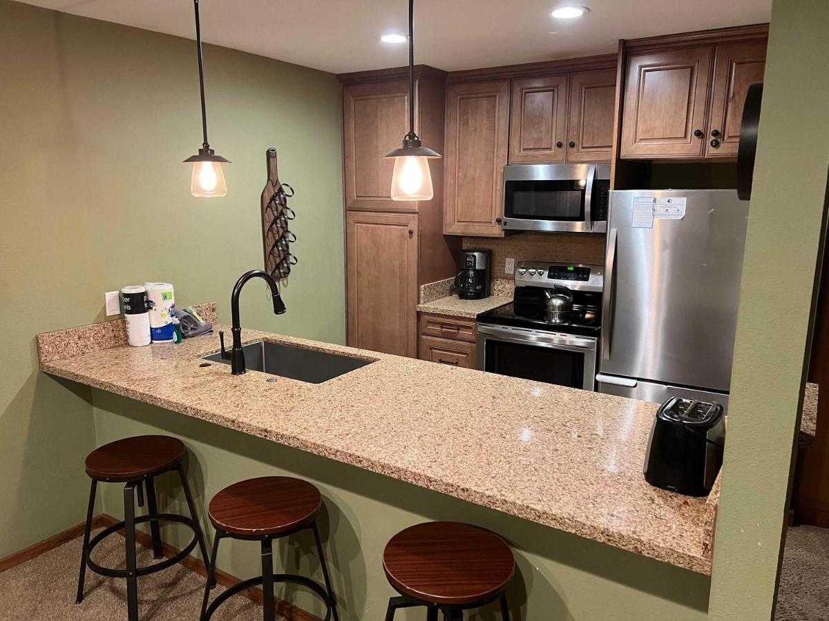 Horizons Condo with Communal Clubhouse - B&B Mammoth Lakes