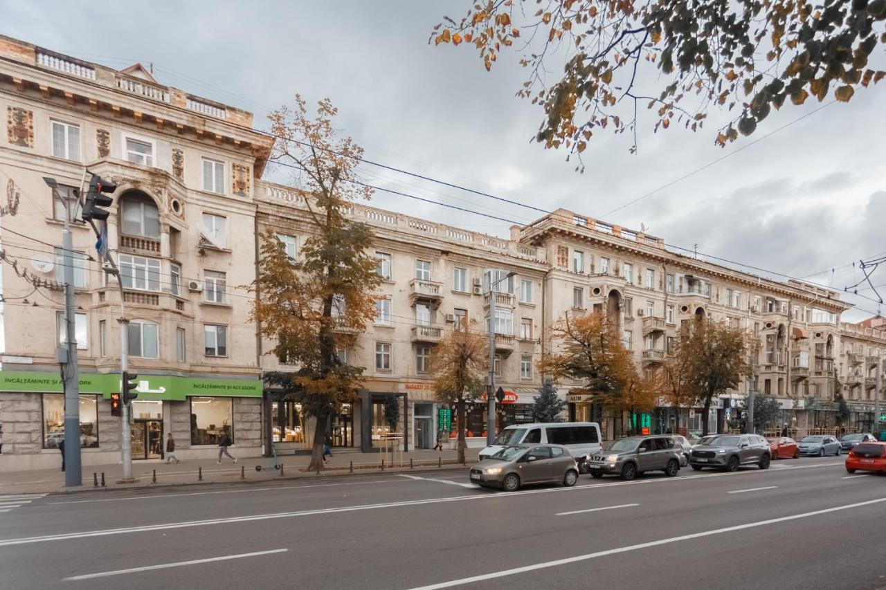Stefan cel Mare City View - B&B Chișinău