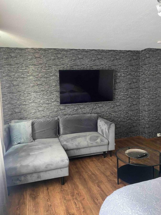 Sehr gute Lage mit Straßenbahn vor der Tür & riesen Bett, Messe nah - Ferienwohnung Essen