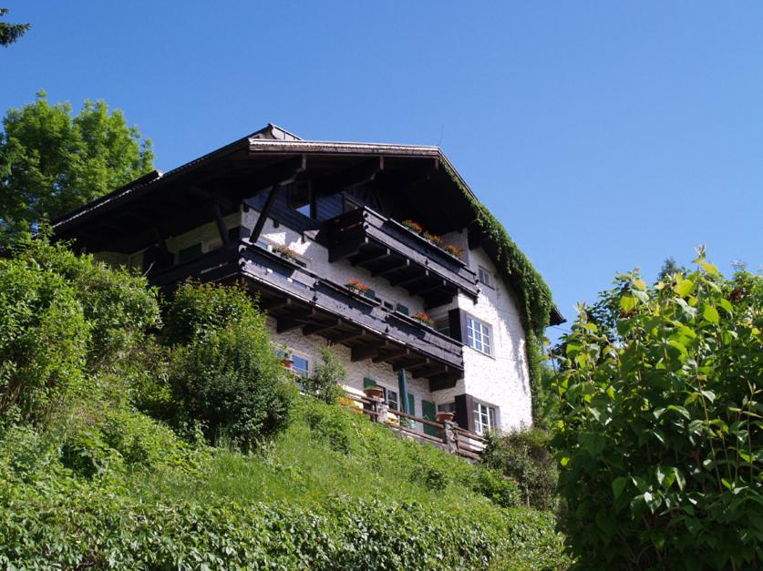 B&B Reutte in Tirol - Ferienwohnung Wolfsberg - Bed and Breakfast Reutte in Tirol