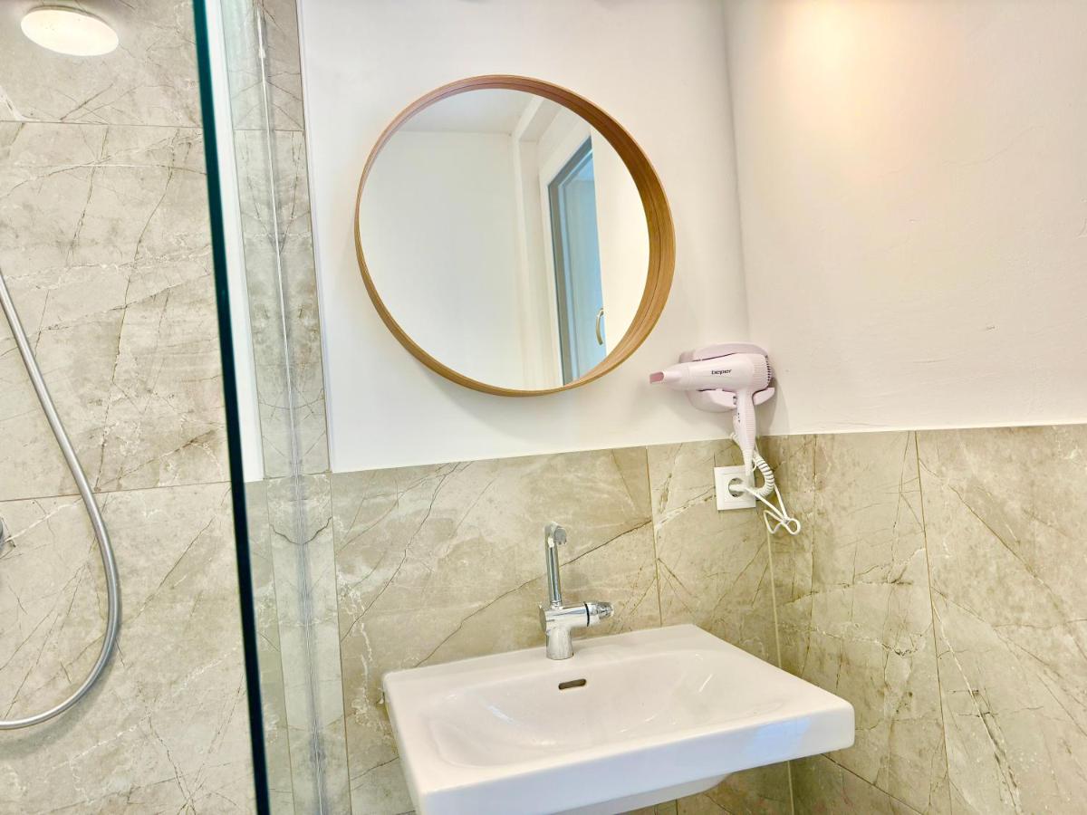 Apartamento con vistas y balcón