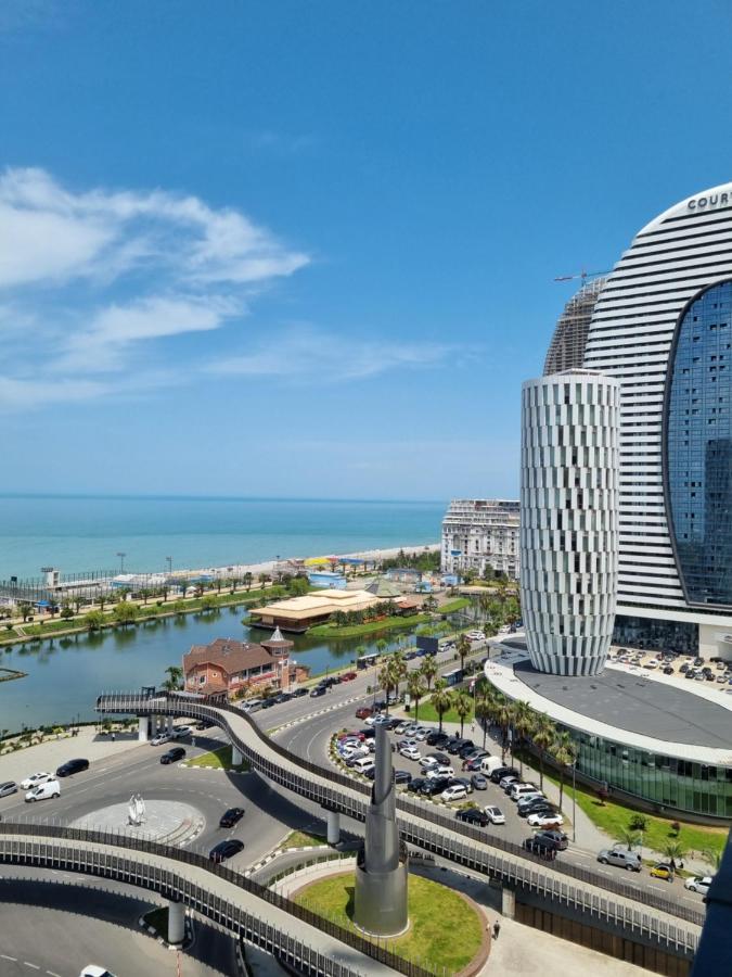 ORBI CITY amazing holiday - B&B Batumi