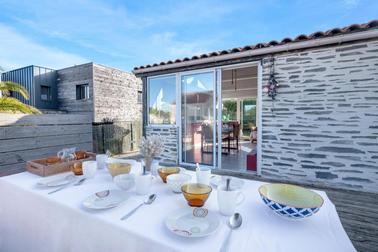 800 m de la plage, jardin, 4 adultes 1 enfant - B&B La Roussellerie