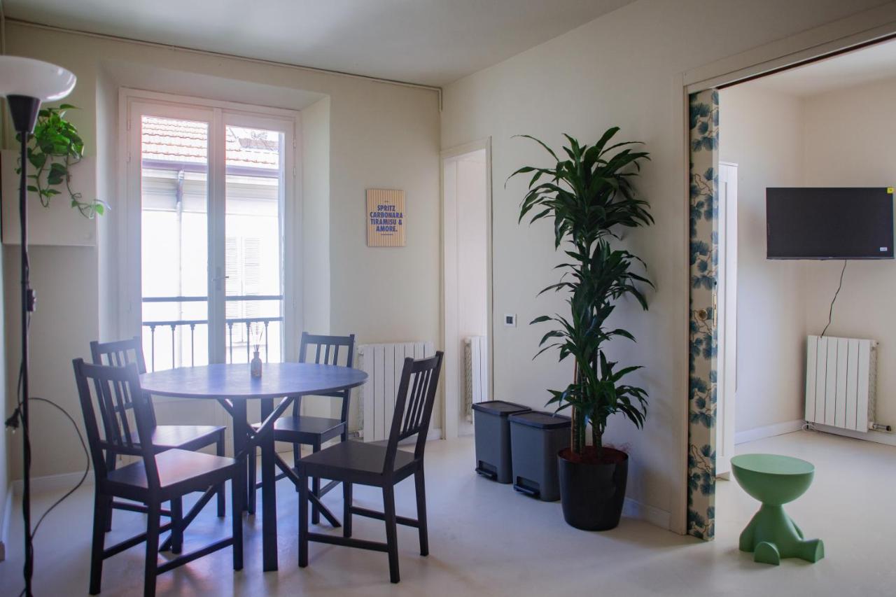 Attico di lusso nel cuore di Milano,Brera,Moscova - Bed and Breakfast Milaan